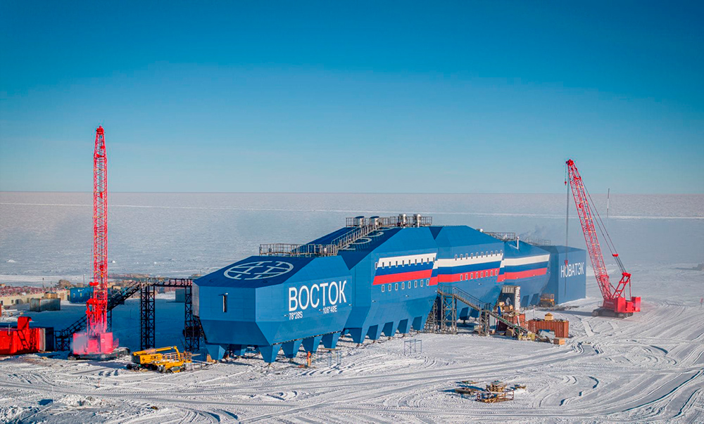 Объект завершенного монтажа : Новый зимовочный комплекс станции Восток Объект завершенного монтажа : Новый зимовочный комплекс станции Восток